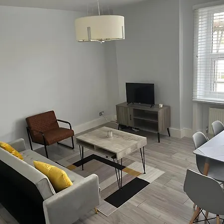 Spectacular London Stay
